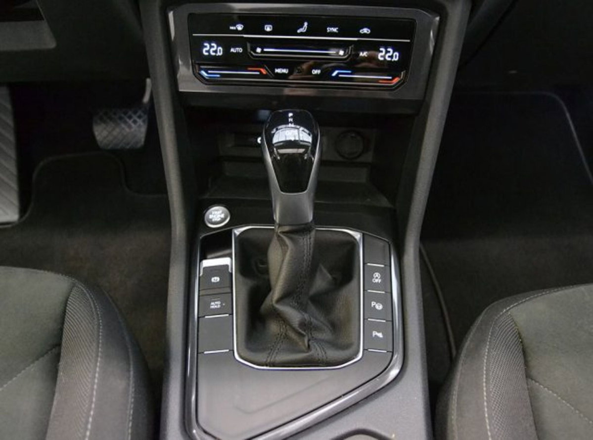 Volkswagen Tiguan Allspace 2.0 tdi Elegance 150cv dsg (11)