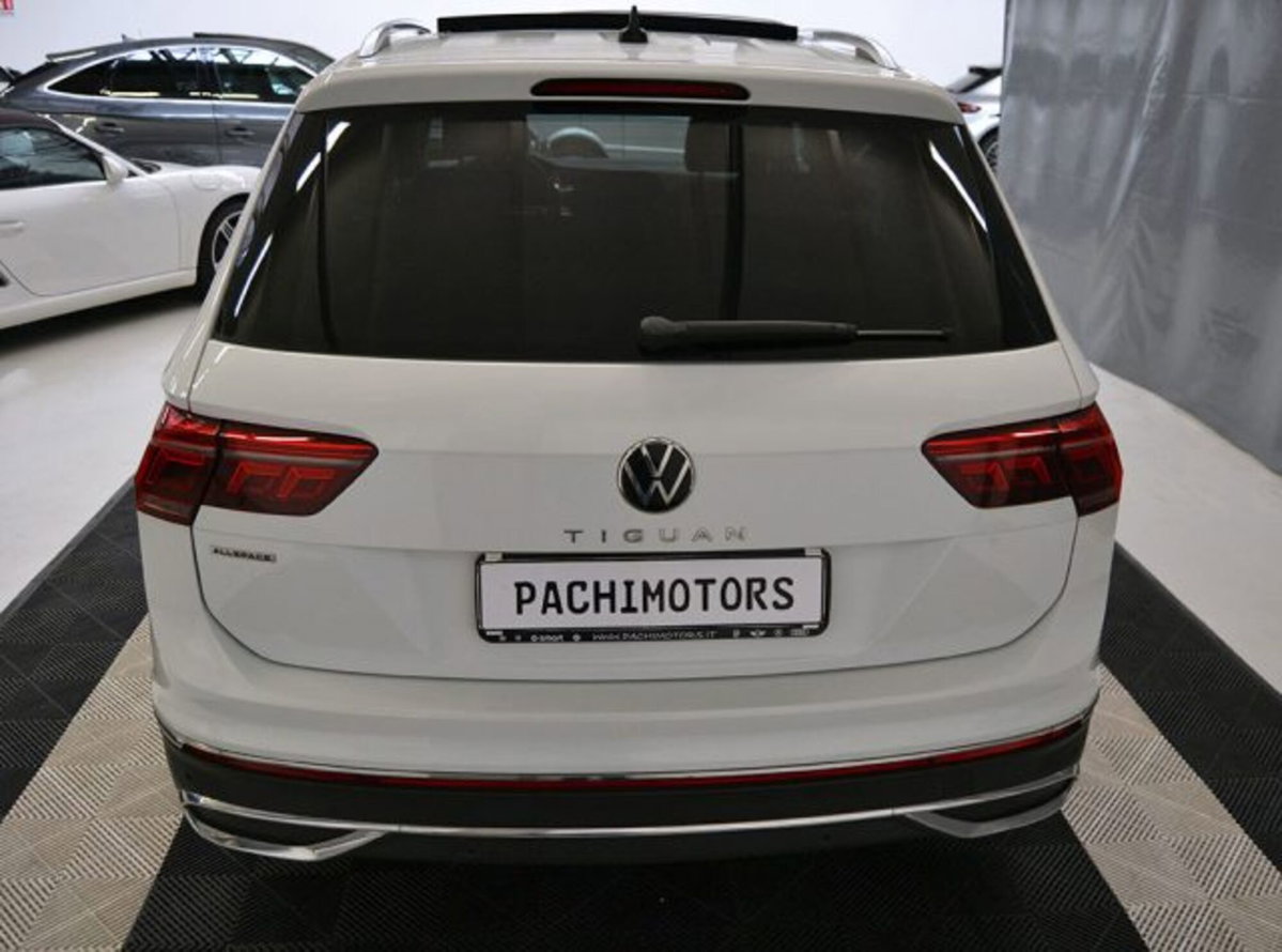 Volkswagen Tiguan Allspace 2.0 tdi Elegance 150cv dsg (19)
