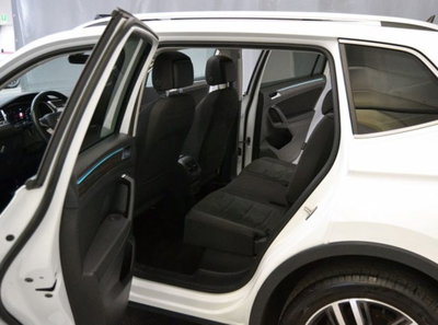Volkswagen Tiguan Allspace 2.0 tdi Elegance 150cv dsg (3)
