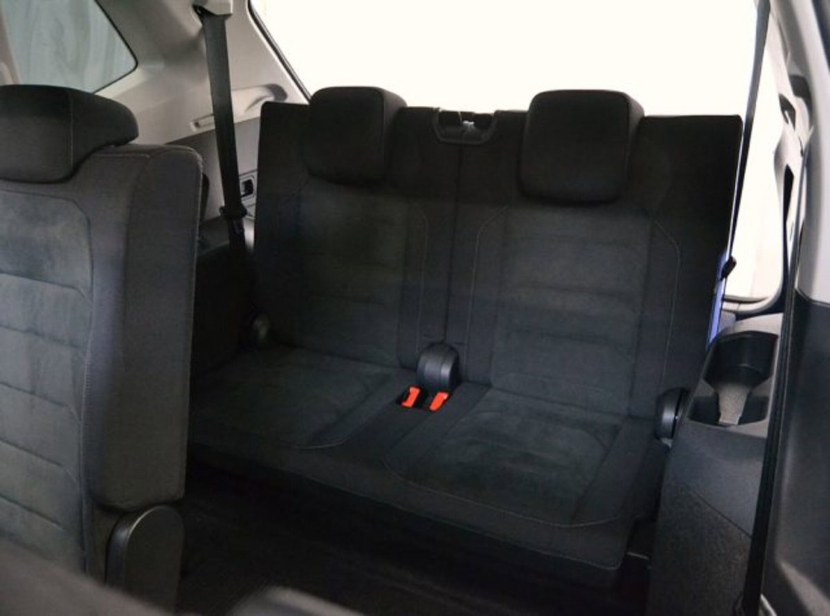 Volkswagen Tiguan Allspace 2.0 tdi Elegance 150cv dsg (4)