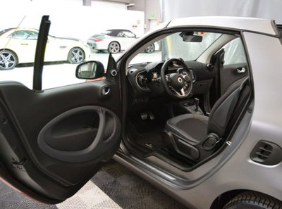 smart Fortwo Cabrio BRABUS 0.9 Turbo twinamic cabrio (2)