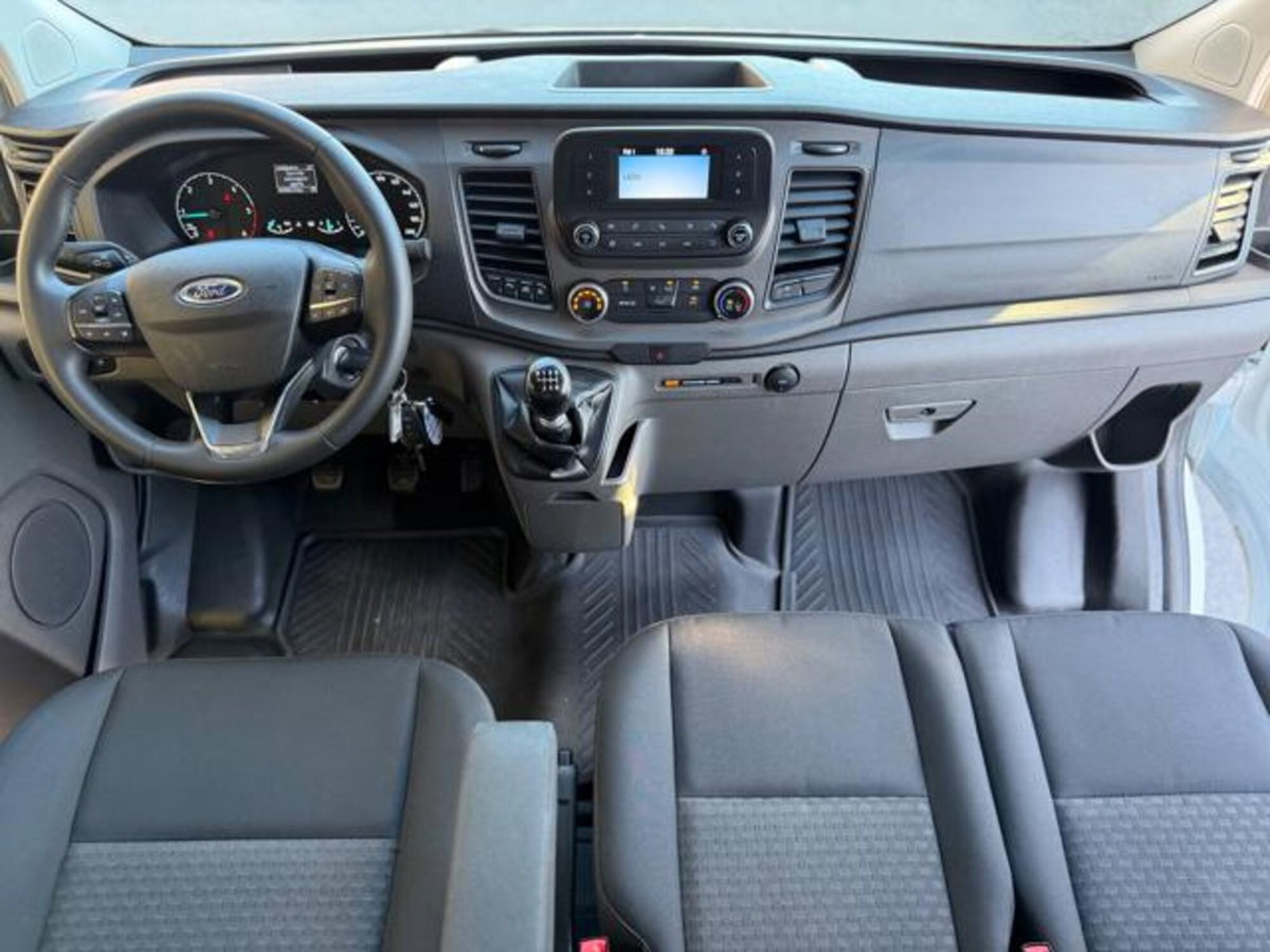 Ford Transit Custom Furgone 320 2.0 EcoBlue Hybrid 130 PC Combi Trend (10)
