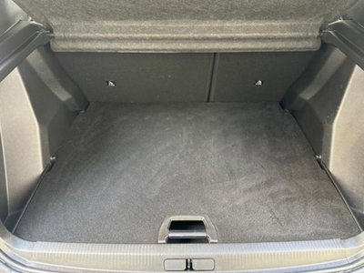 Peugeot 2008 PureTech 100 S&S Allure Navi Pack (20)