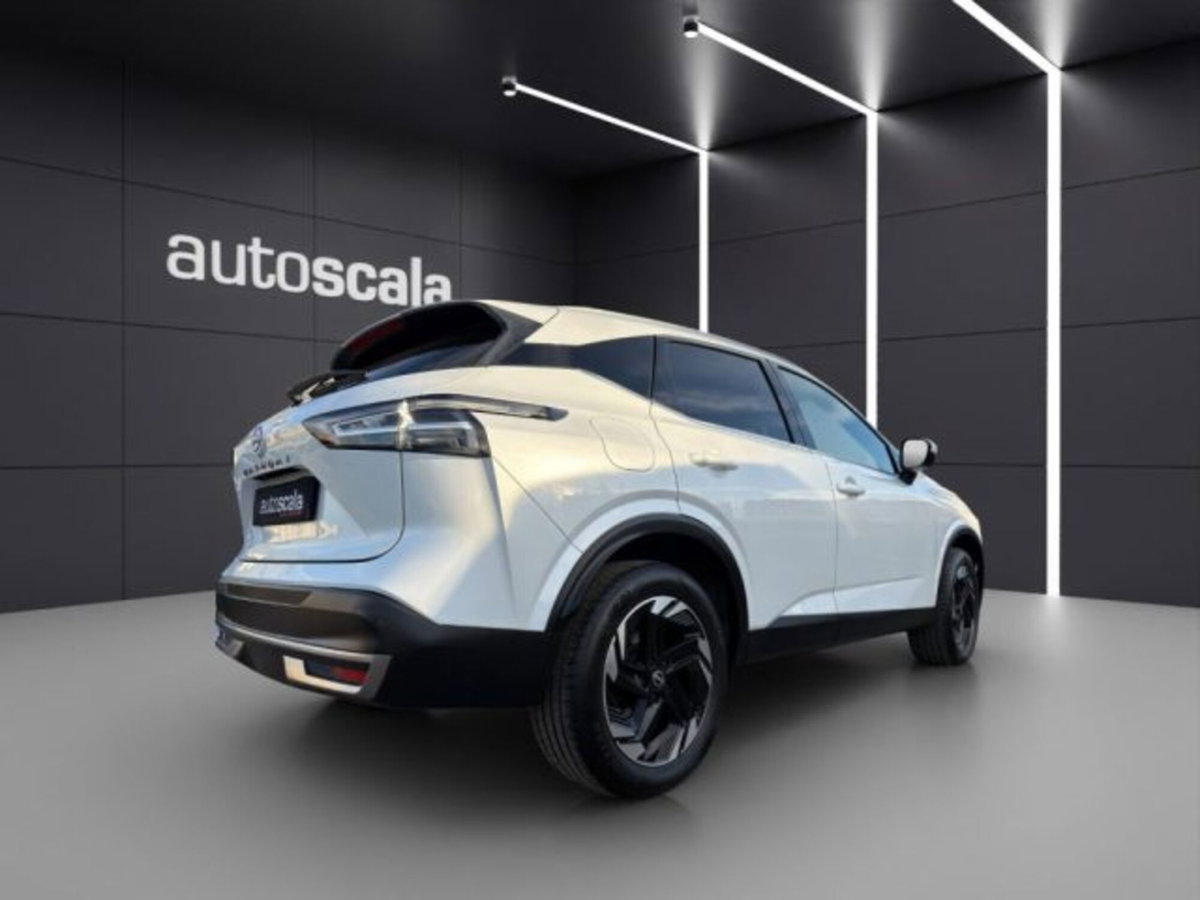 Nissan Qashqai 1.3 mhev N-Connecta 2wd 140cv (5)