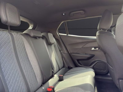 Peugeot 2008 PureTech 100 S&S Allure (18)