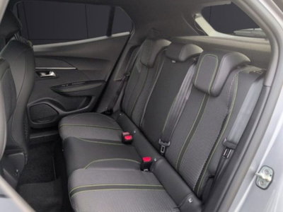 Peugeot 2008 1.2 hybrid Active 136cv e-dcs6 (13)