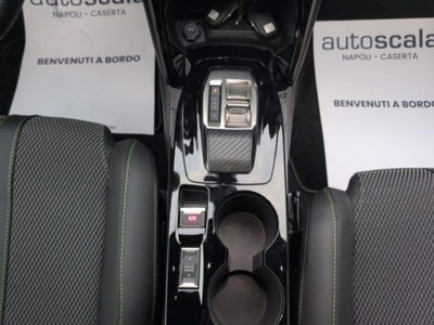 Peugeot 2008 1.2 hybrid Active 136cv e-dcs6 (18)