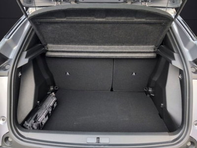 Peugeot 2008 1.2 hybrid Active 136cv e-dcs6 (5)