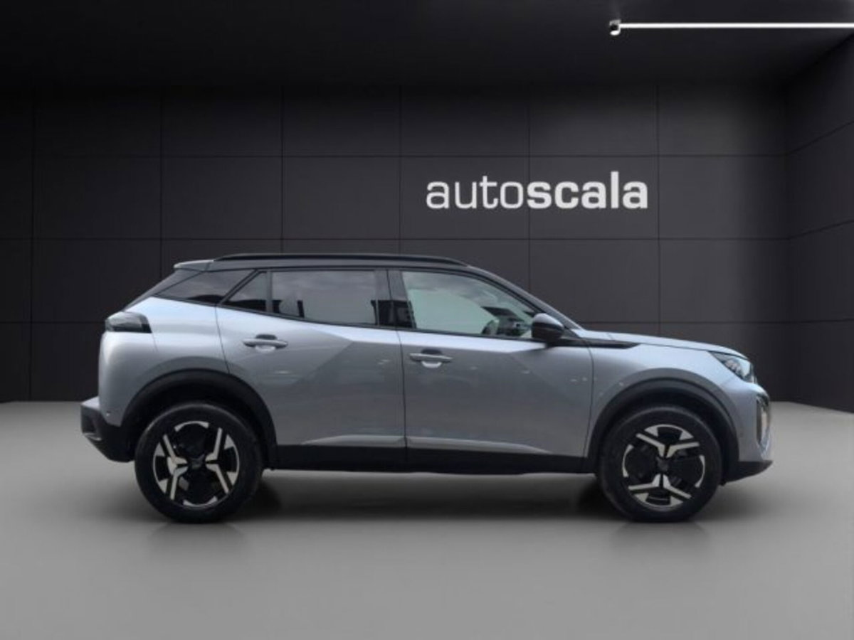 Peugeot 2008 1.2 hybrid Active 136cv e-dcs6 (7)