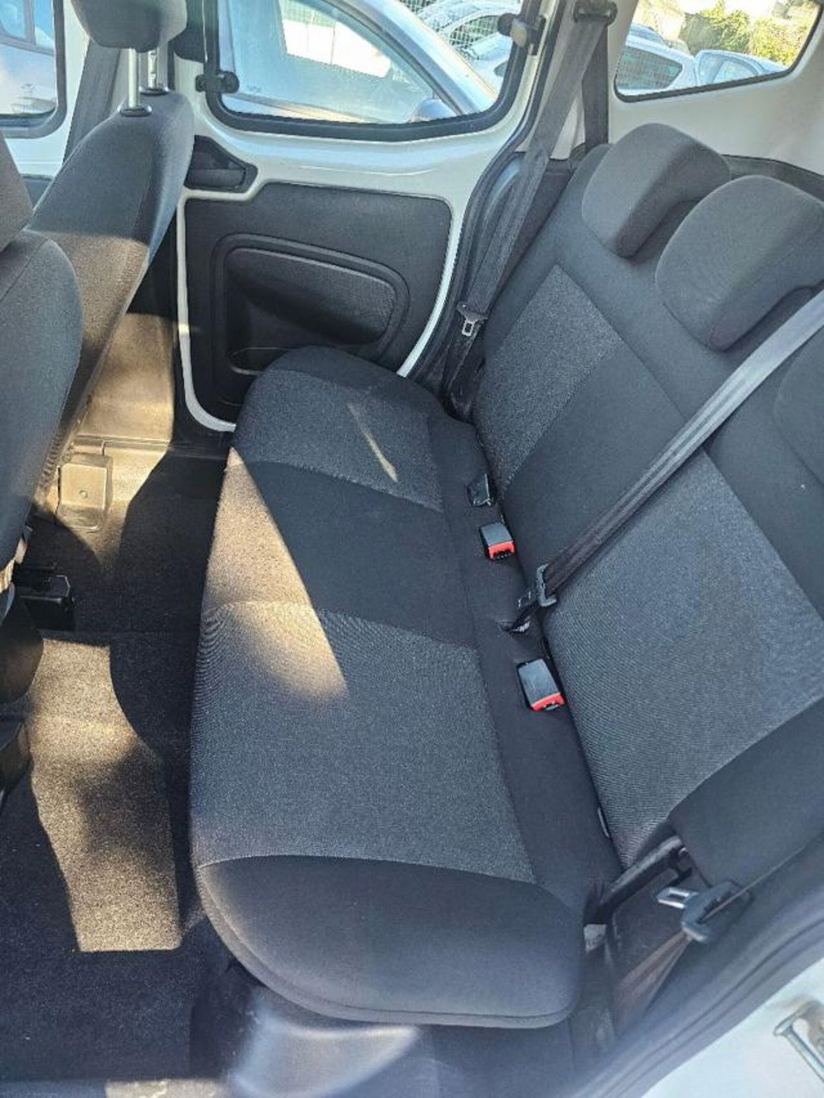 Fiat Qubo 1.4 8V 77 CV Easy Natural Power (16)