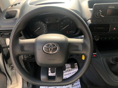 Toyota Proace City City 1.5D 130 CV S&S PL 4p. Active (18)
