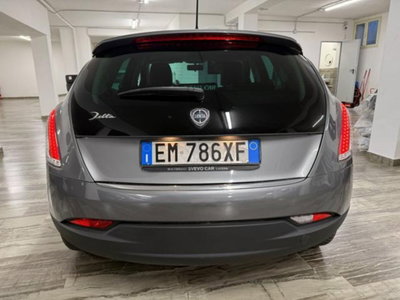 Lancia Delta 1.6 MJT DPF Gold (4)