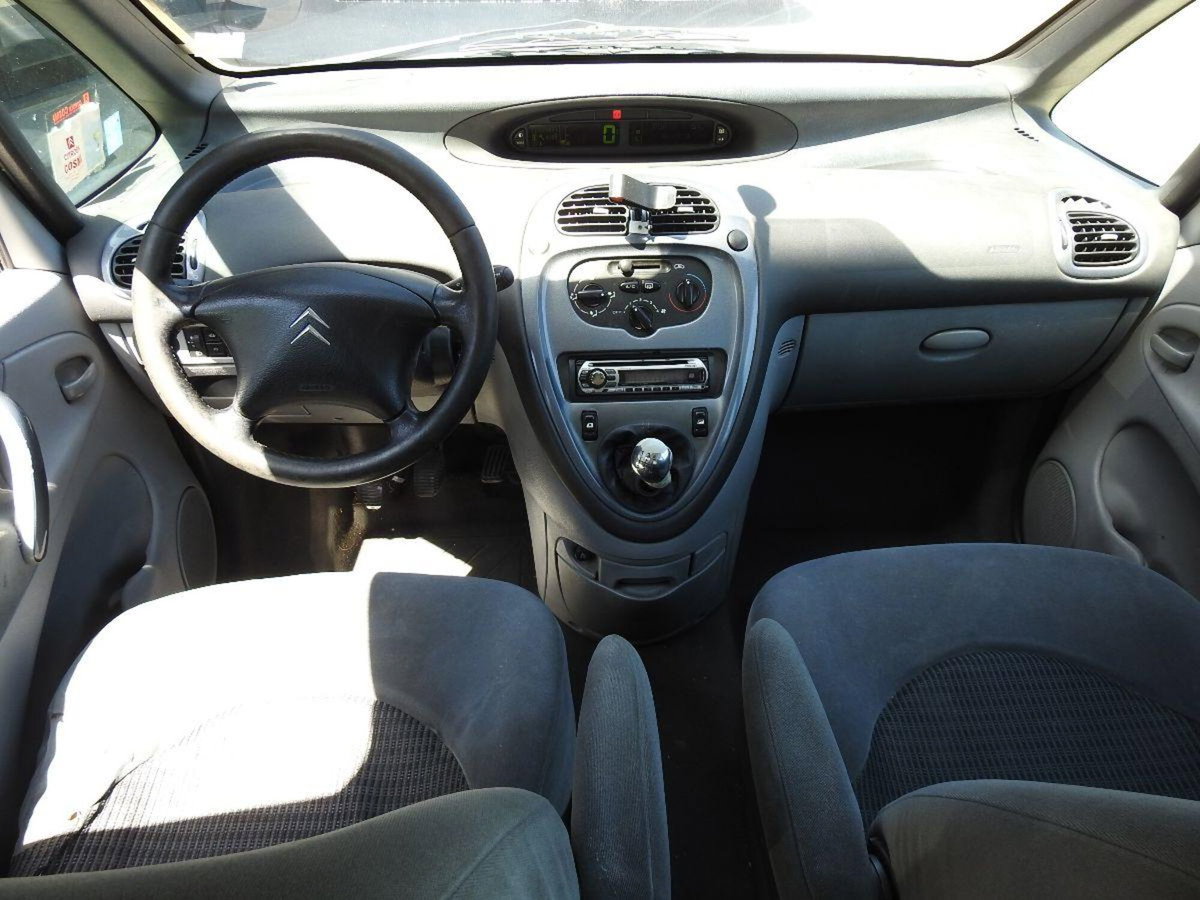 Citroen Xsara Picasso 1.6 Classique (10)