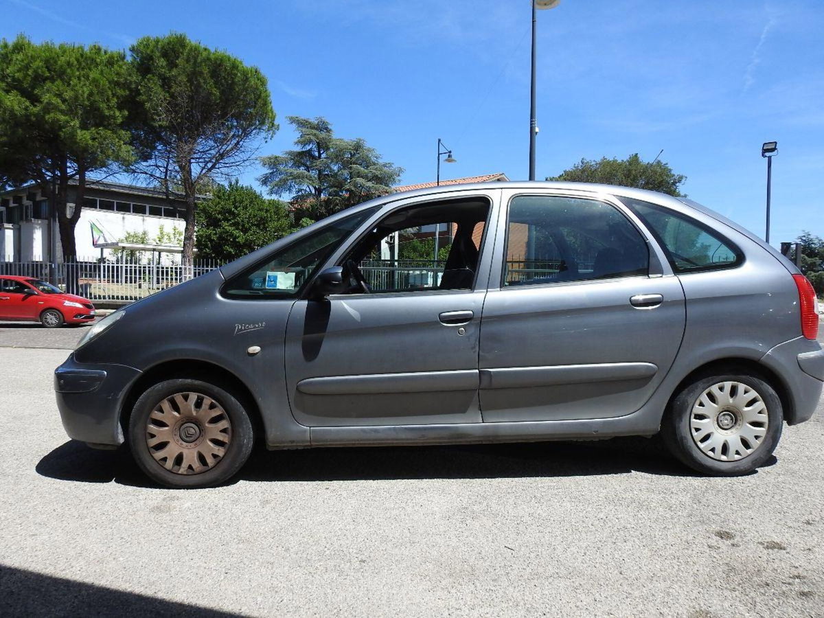 Citroen Xsara Picasso 1.6 Classique (3)