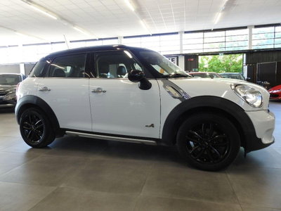 MINI Mini Countryman 1.6 Cooper D Countryman ALL4 (2)