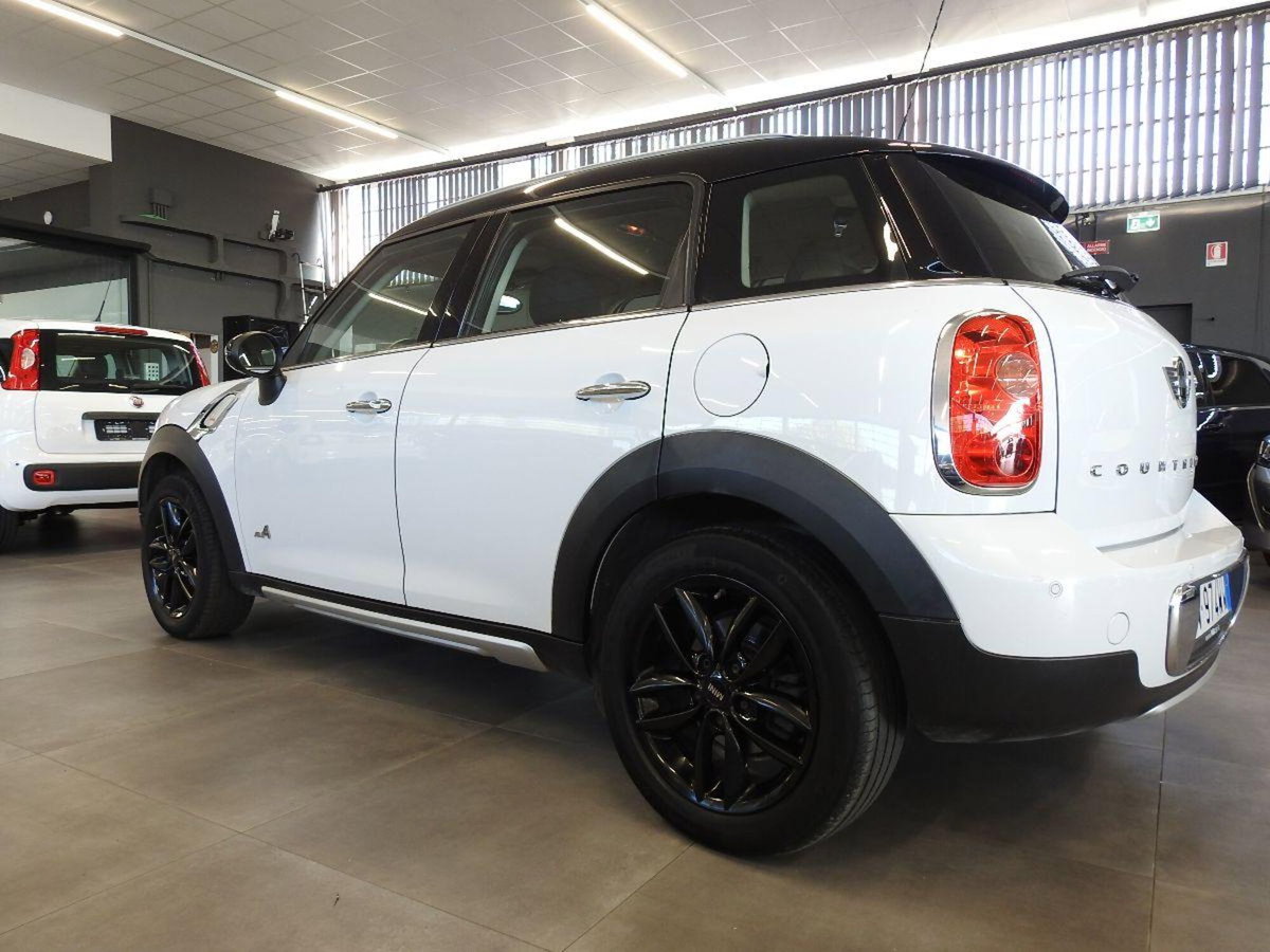 MINI Mini Countryman 1.6 Cooper D Countryman ALL4 (6)