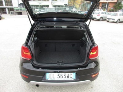 Volkswagen Polo Cross 1.6 TDI 90CV DPF (7)