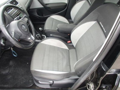 Volkswagen Polo Cross 1.6 TDI 90CV DPF (9)