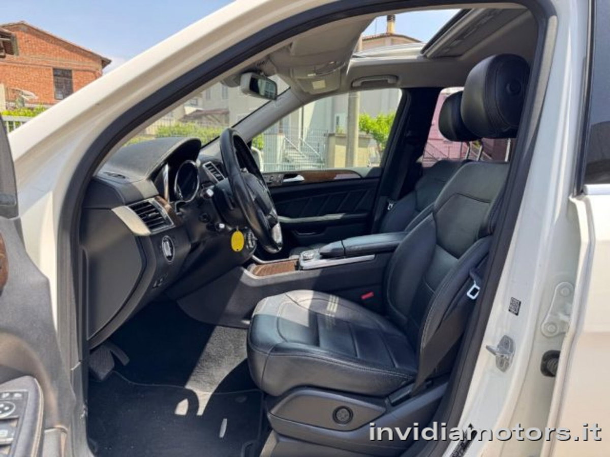 Mercedes-Benz GL 350 BlueTEC 4matic Premium (10)