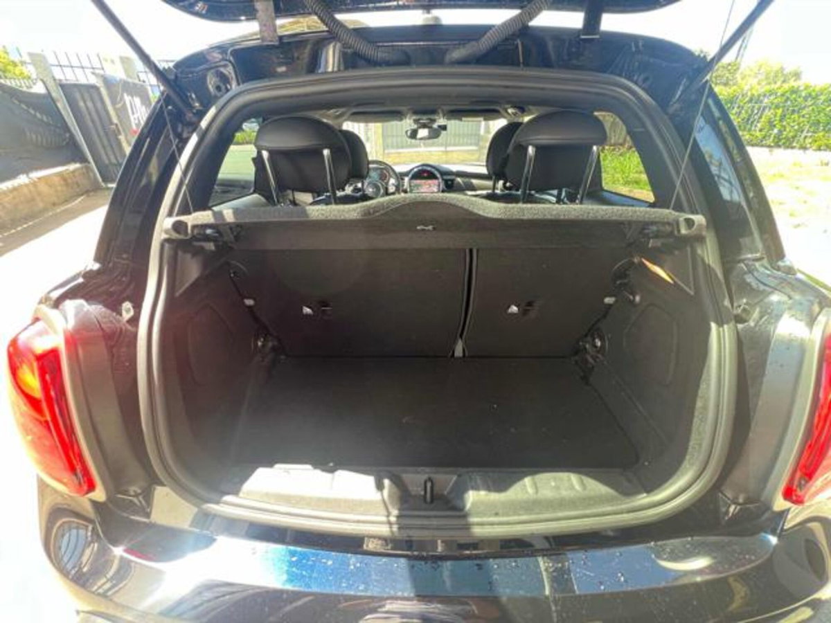 MINI Mini 2.0 Cooper S Resolute (15)