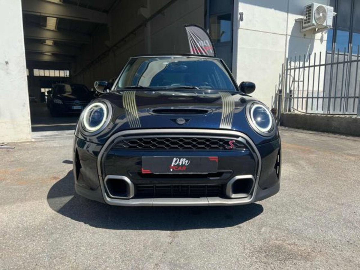 MINI Mini 2.0 Cooper S Resolute (2)