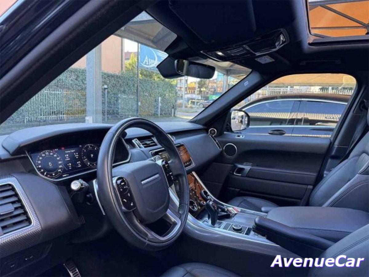 Land Rover Range Rover Sport 3.0D l6 300 CV HSE Dynamic Stealth (12)