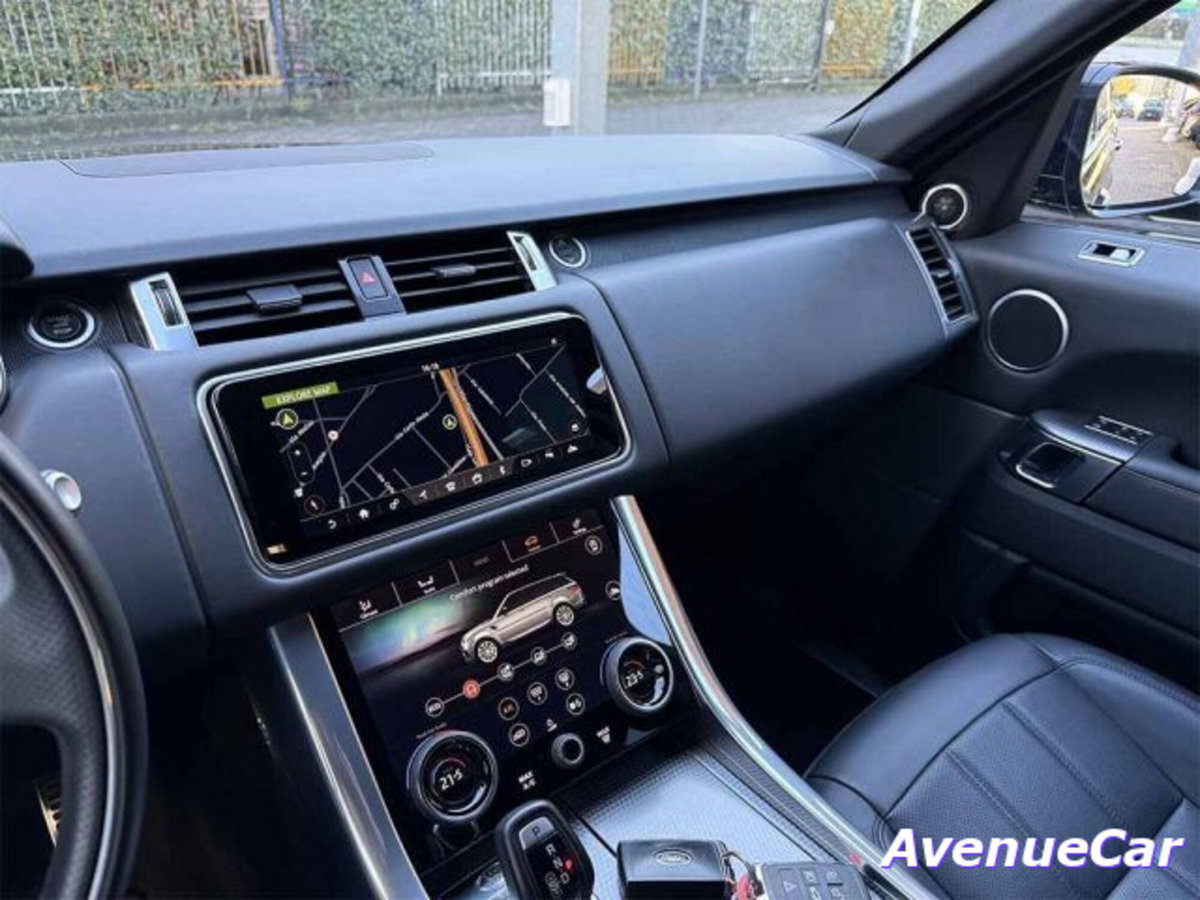 Land Rover Range Rover Sport 3.0D l6 300 CV HSE Dynamic Stealth (15)