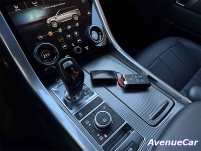 Land Rover Range Rover Sport 3.0D l6 300 CV HSE Dynamic Stealth (16)