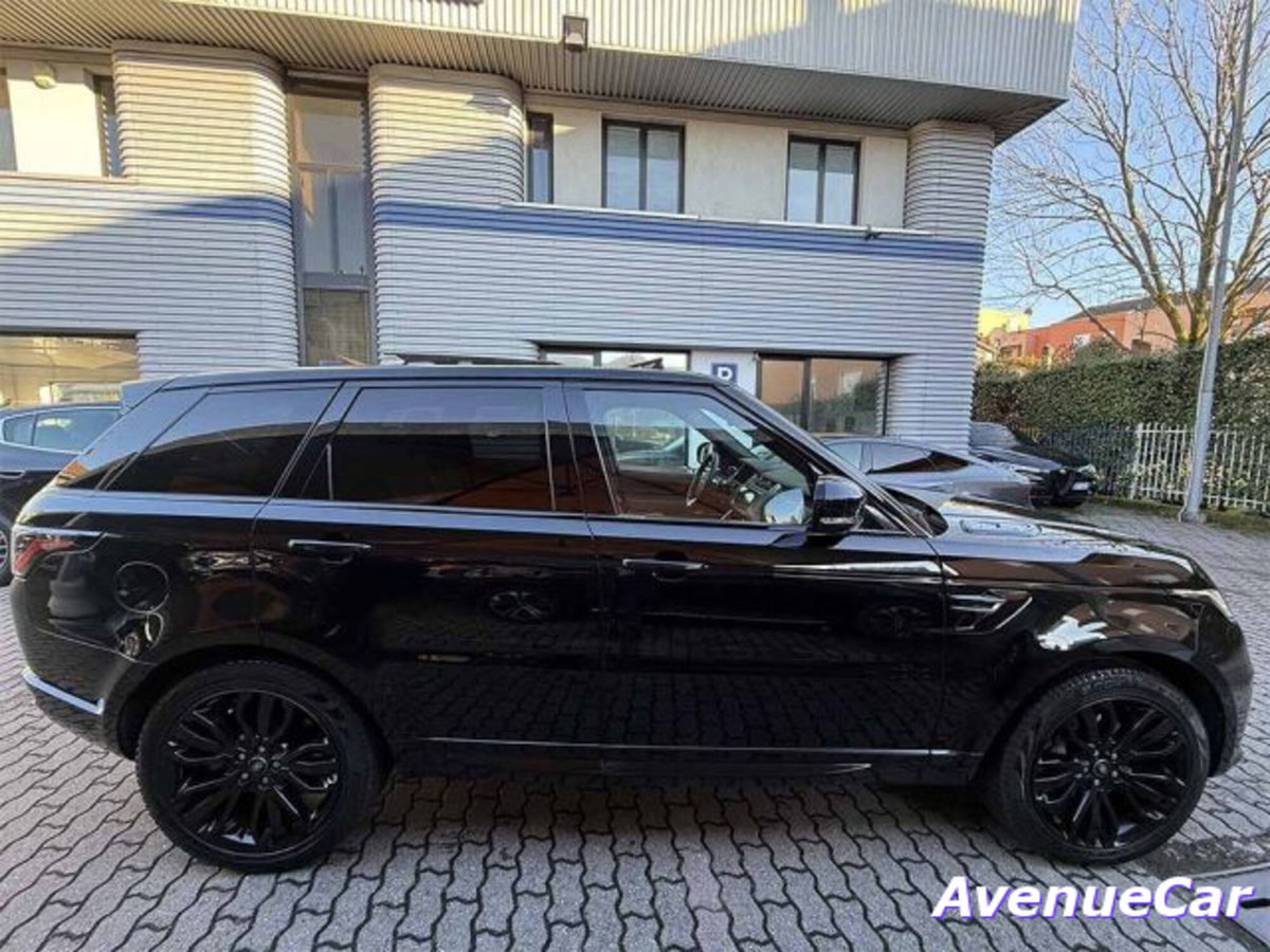 Land Rover Range Rover Sport 3.0D l6 300 CV HSE Dynamic Stealth (4)