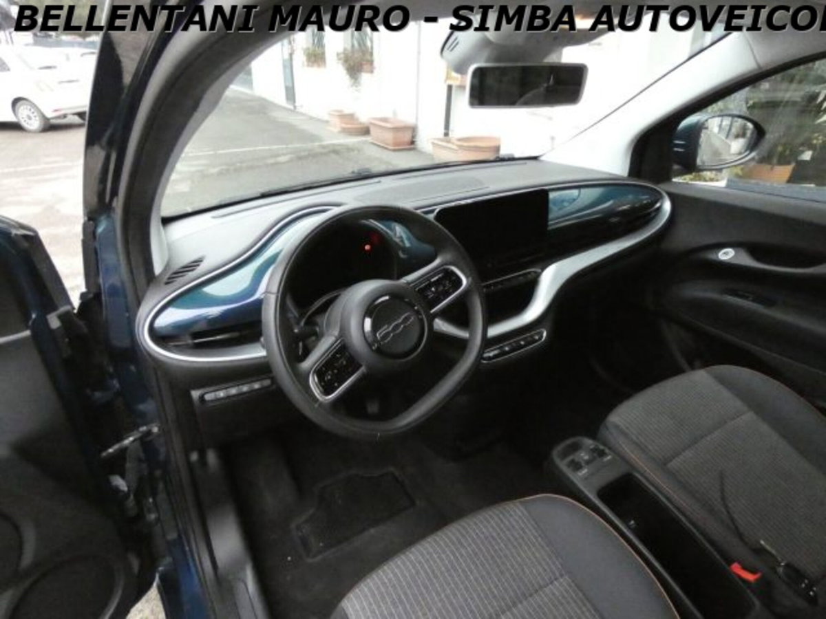Fiat 500 Cabrio e Cabrio 42 kWh Icon (11)