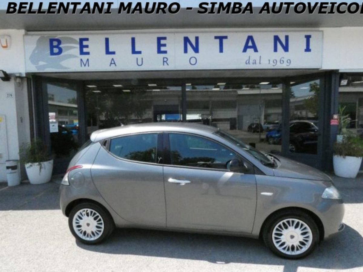 Lancia Ypsilon 1.3 MJT 16V 95 CV 5 porte S&S Gold