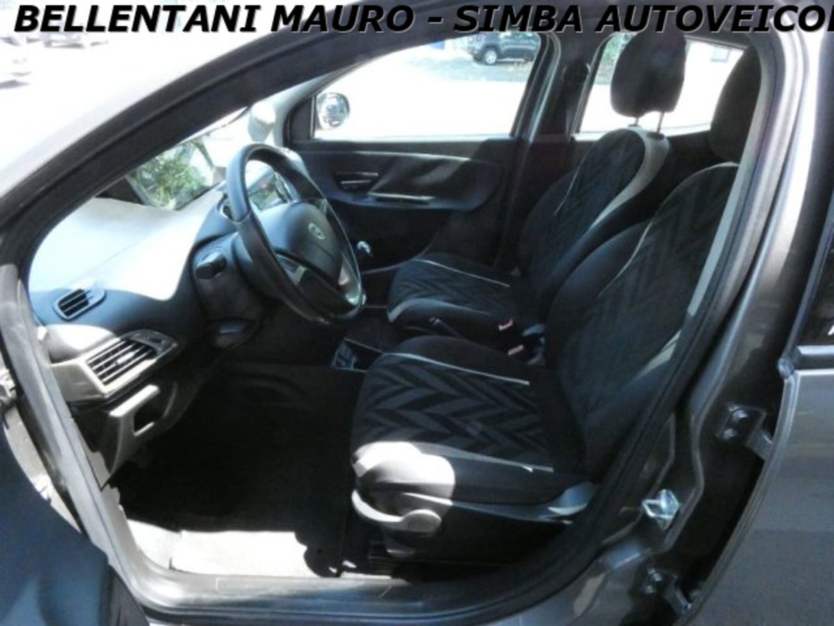 Lancia Ypsilon 1.3 MJT 16V 95 CV 5 porte S&S Gold (11)