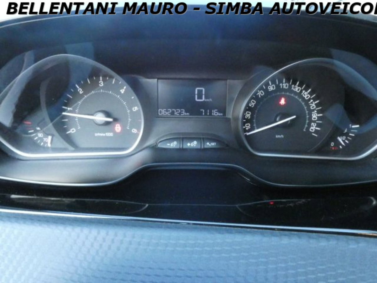 Peugeot 2008 100 Active (14)
