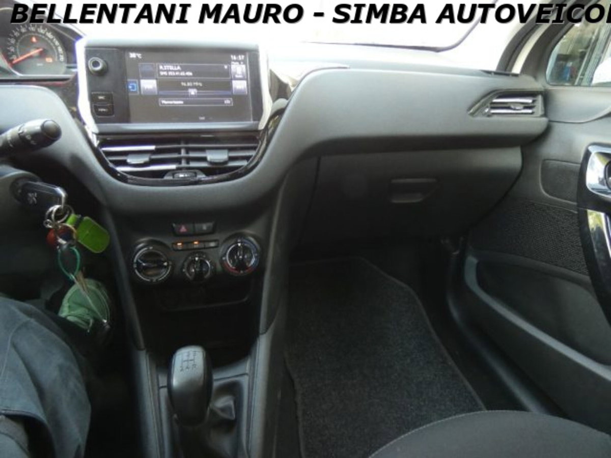 Peugeot 208 VTi 95 CV 5p. GPL Active (12)