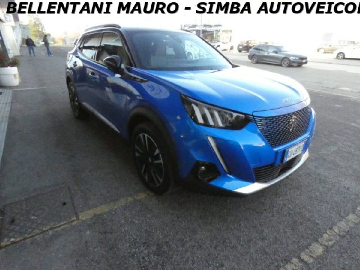 Peugeot 2008 motore elettrico 136 CV GT Pack (10)