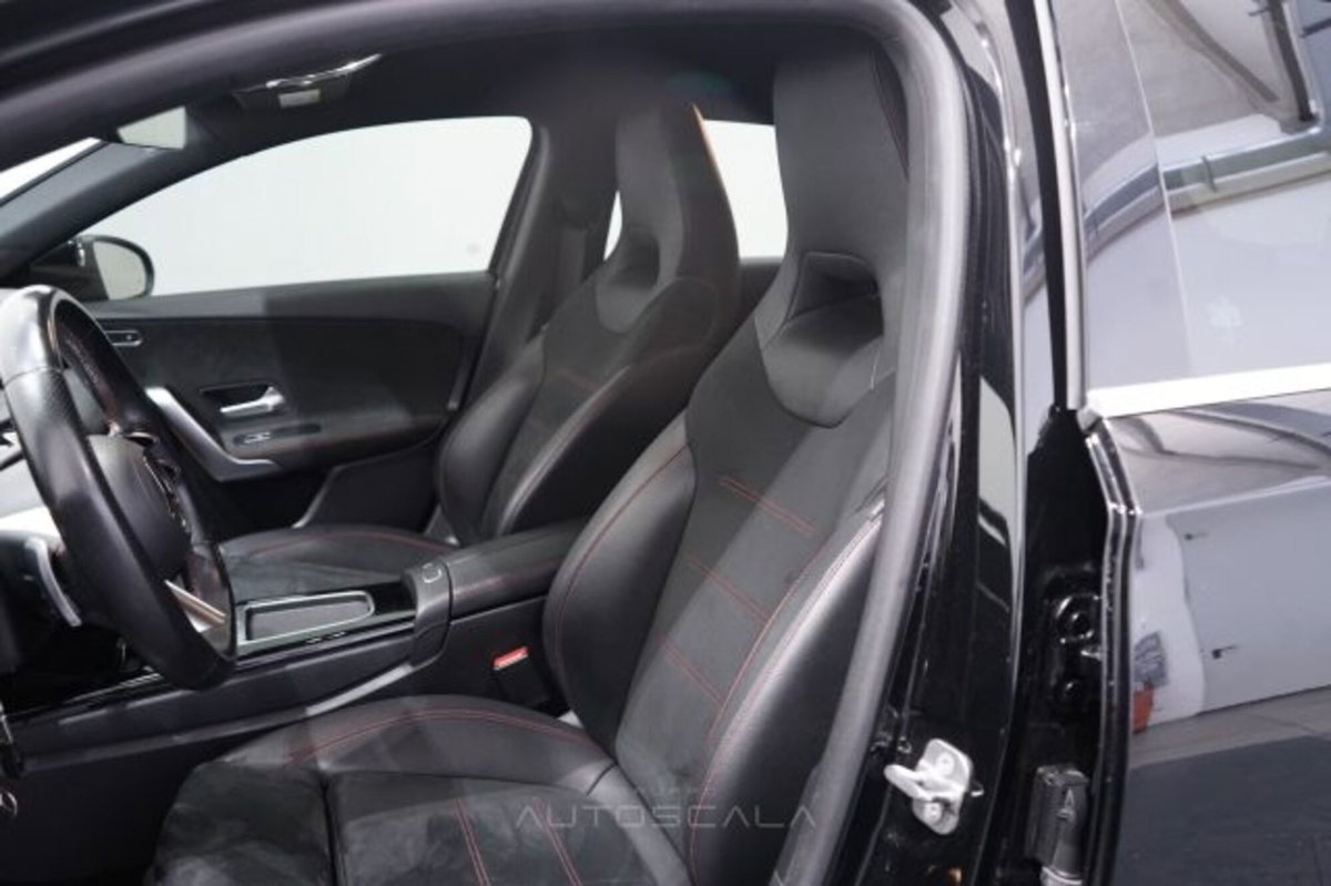 Mercedes-Benz Classe A 200 d AMG Line Premium Plus auto (13)