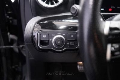 Mercedes-Benz Classe A 200 d AMG Line Premium Plus auto (14)
