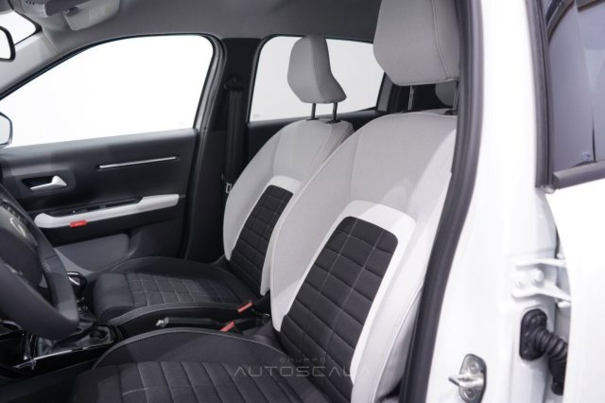 Citroen C3 1.2 puretech turbo Max 100cv s&s (11)