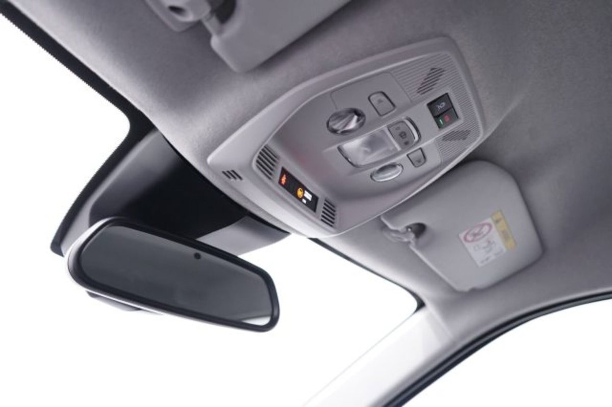 Citroen C3 1.2 puretech turbo Max 100cv s&s (16)