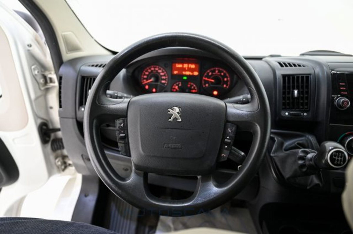 Peugeot Boxer Furgone 333 2.2 BlueHDi 140 S&S PLM-TM Furgone (12)