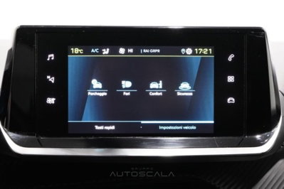 Peugeot 2008 motore elettrico 136 CV Allure Pack (13)