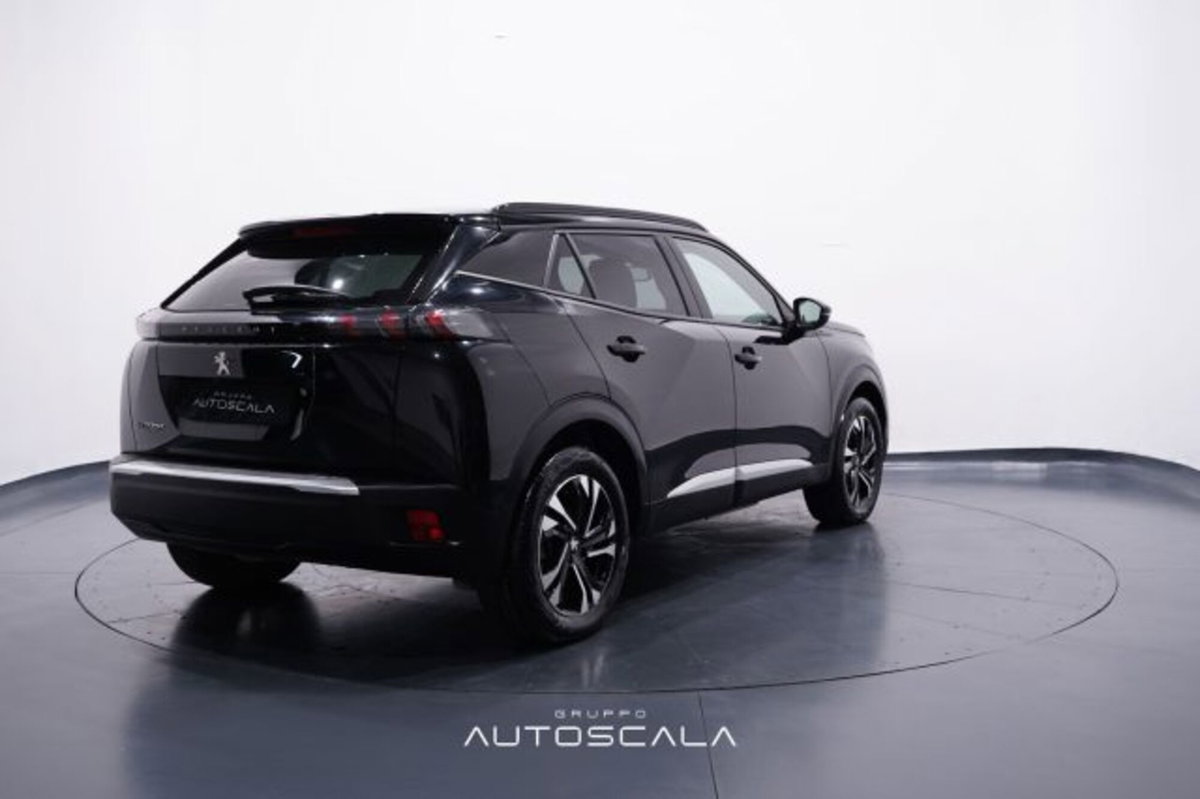 Peugeot 2008 motore elettrico 136 CV Allure Pack (6)