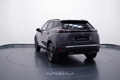 Peugeot 2008 PureTech 130 S&S EAT8 Allure Pack (4)