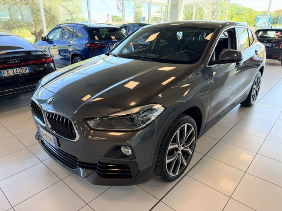 BMW X2 sDrive18d Business-X