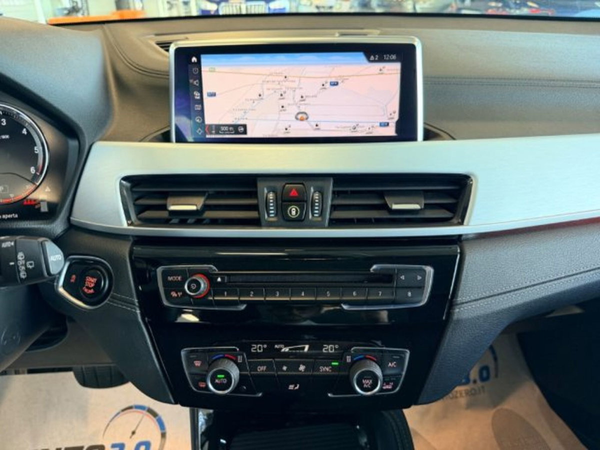 BMW X2 sDrive18d Business-X (13)