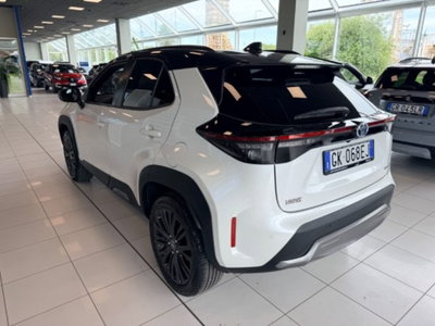 Toyota Yaris Cross 1.5 Hybrid 5p. E-CVT Adventure (2)