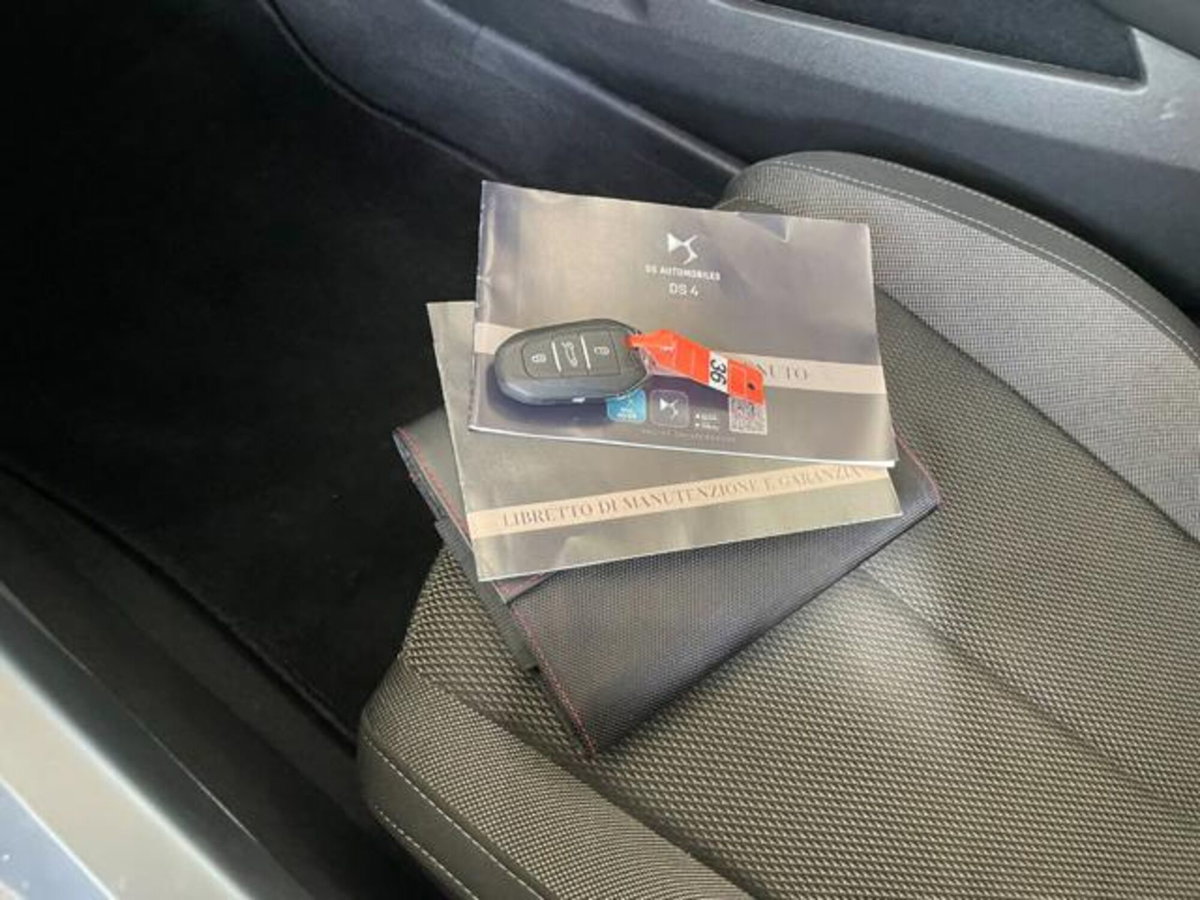 Ds DS 4 DS 4 BlueHDi 130 aut. Bastille Business (18)