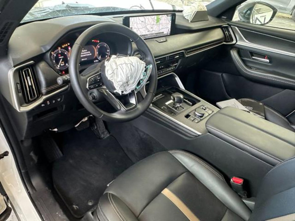 Mazda CX-60 3.3L e-Skyactiv D 200 CV M Hybrid 2WD Homura (13)
