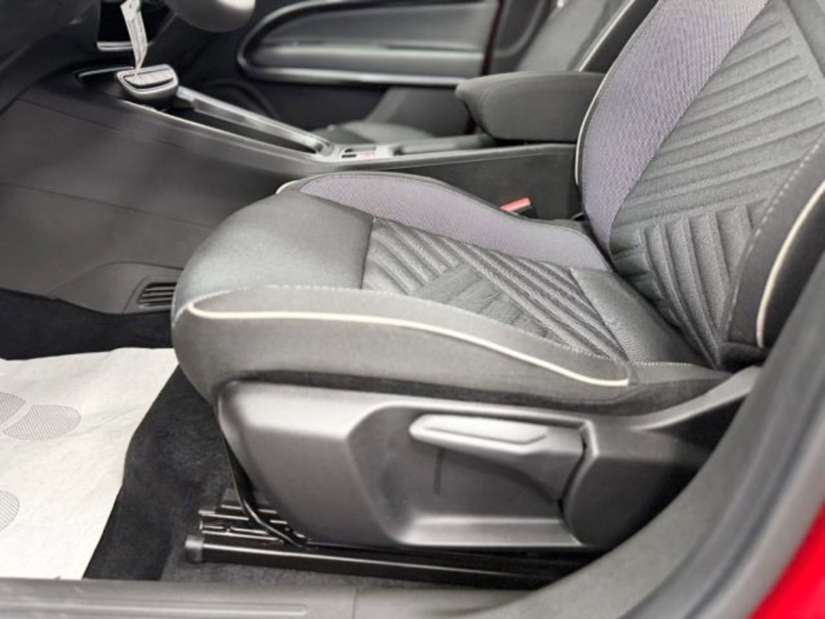 Fiat 600 1.2 hybrid La Prima II 145cv auto (18)