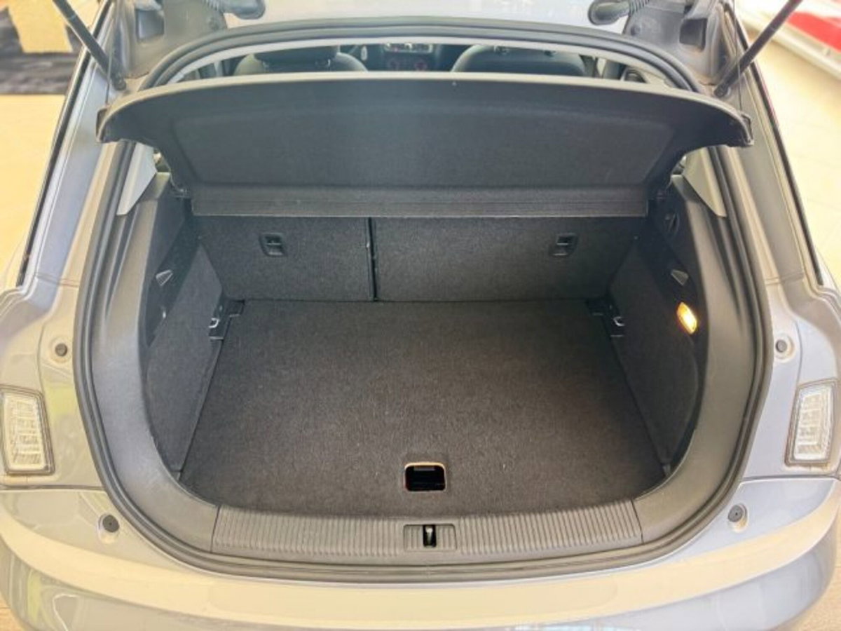 Audi A1 Sportback 1.4 TDI S tronic Sport (16)